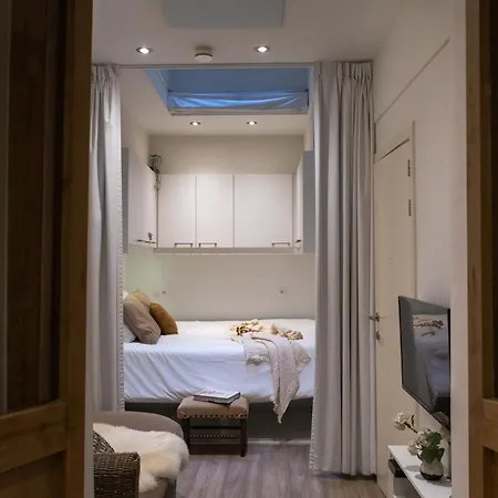 Cityhome Historic Center Apartman